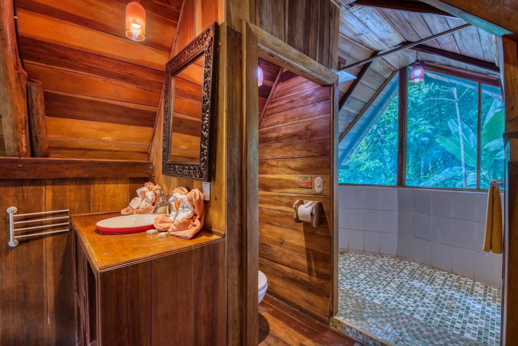 Tree House Beachfront Lodge Puerto Viejo de Talamanca Zewnętrze zdjęcie