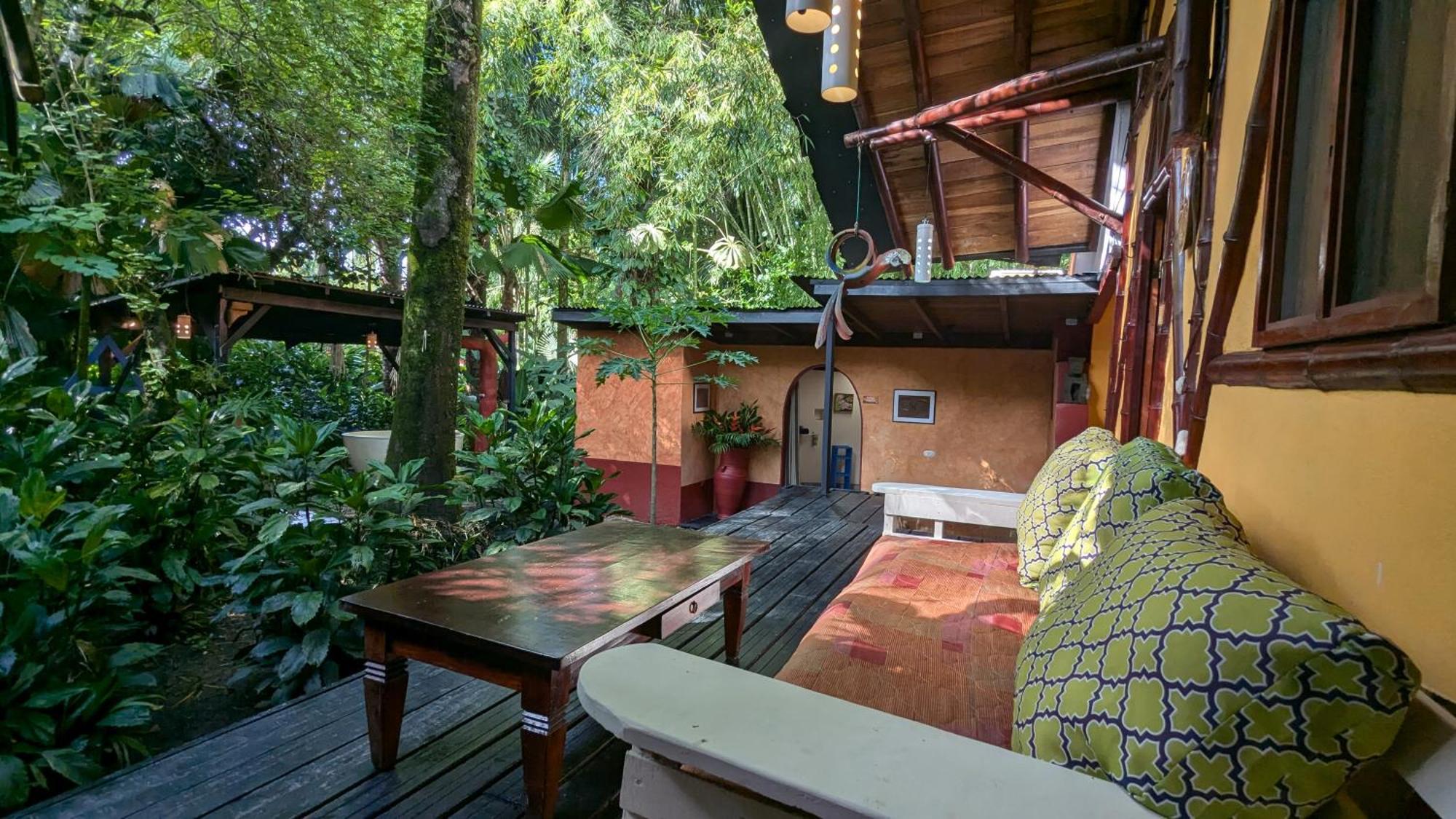 Tree House Beachfront Lodge Puerto Viejo de Talamanca Zewnętrze zdjęcie